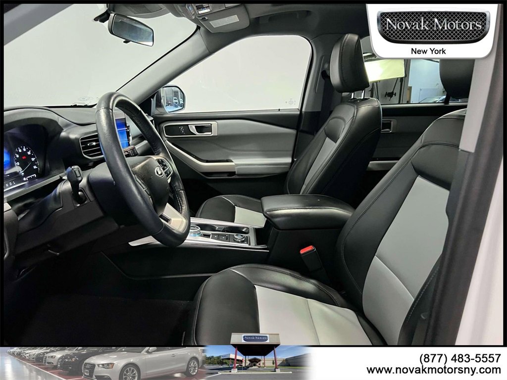 Used 2022 Ford Explorer XLT w/ Equipment Group 202A image 17