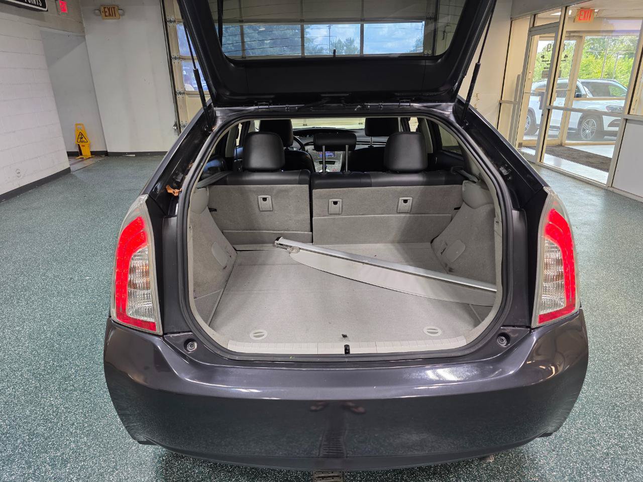 Used 2012 Toyota Prius Four FWD image 20