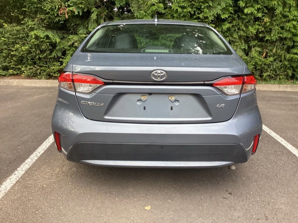 Used 2022 Toyota Corolla LE FWD image 16