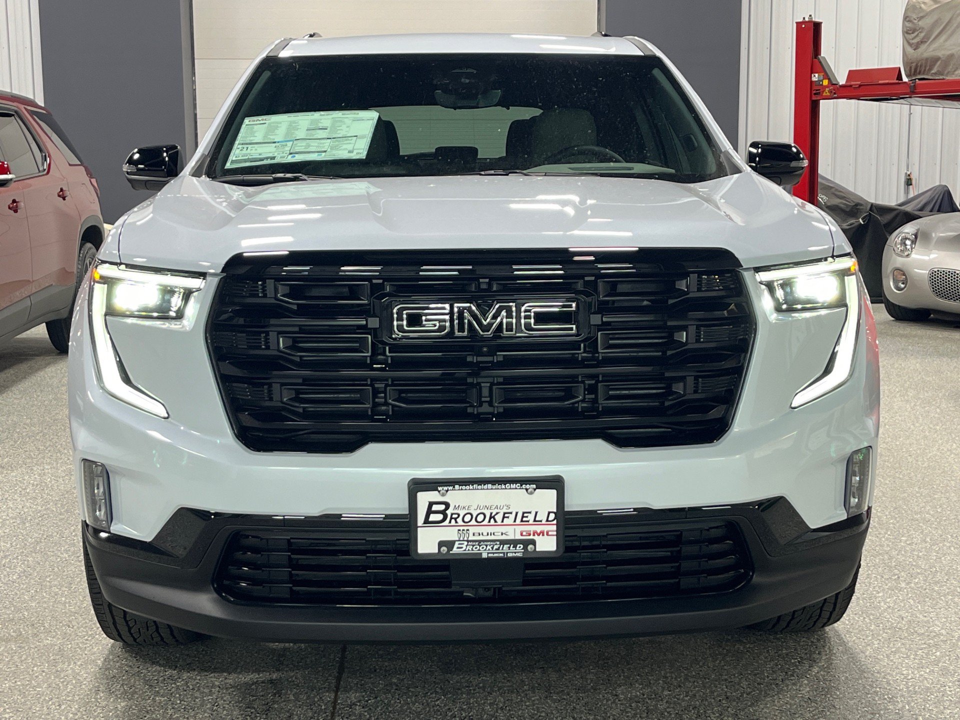 New 2026 GMC Acadia Elevation w/ Black Edition AWD/4WD image 6