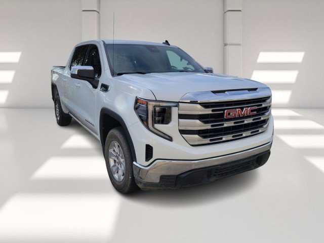 Used 2024 GMC Sierra 1500 SLE image 3