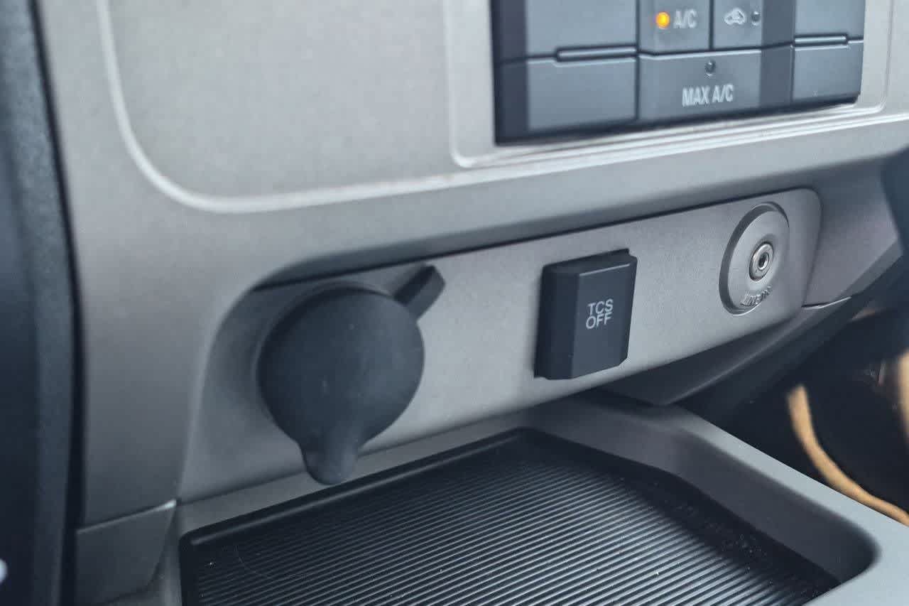 Used 2011 Ford Escape XLT FWD image 27