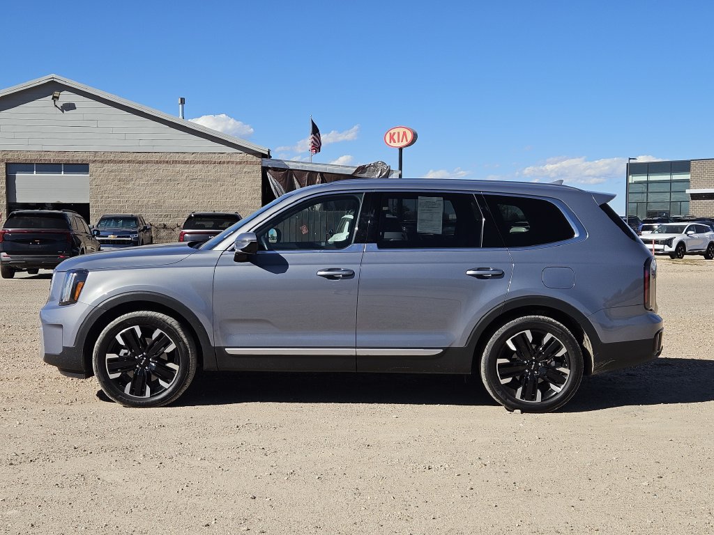 Certified 2025 Kia Telluride SX Prestige AWD/4WD image 8