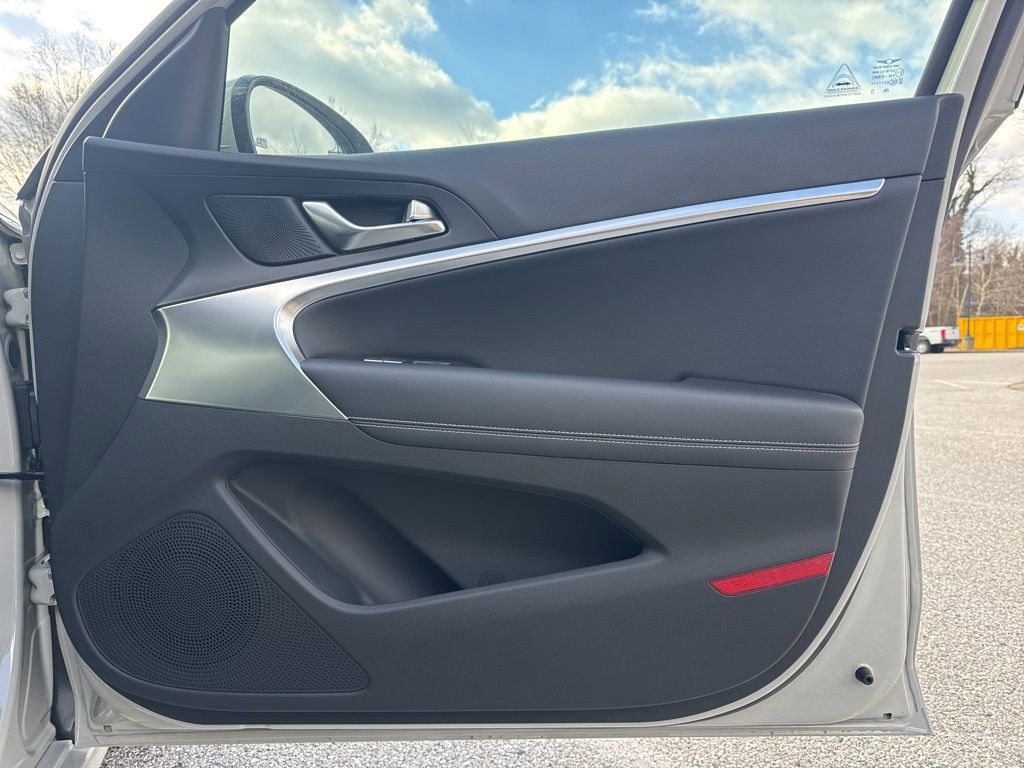 New 2026 Genesis G70 2.5T image 32