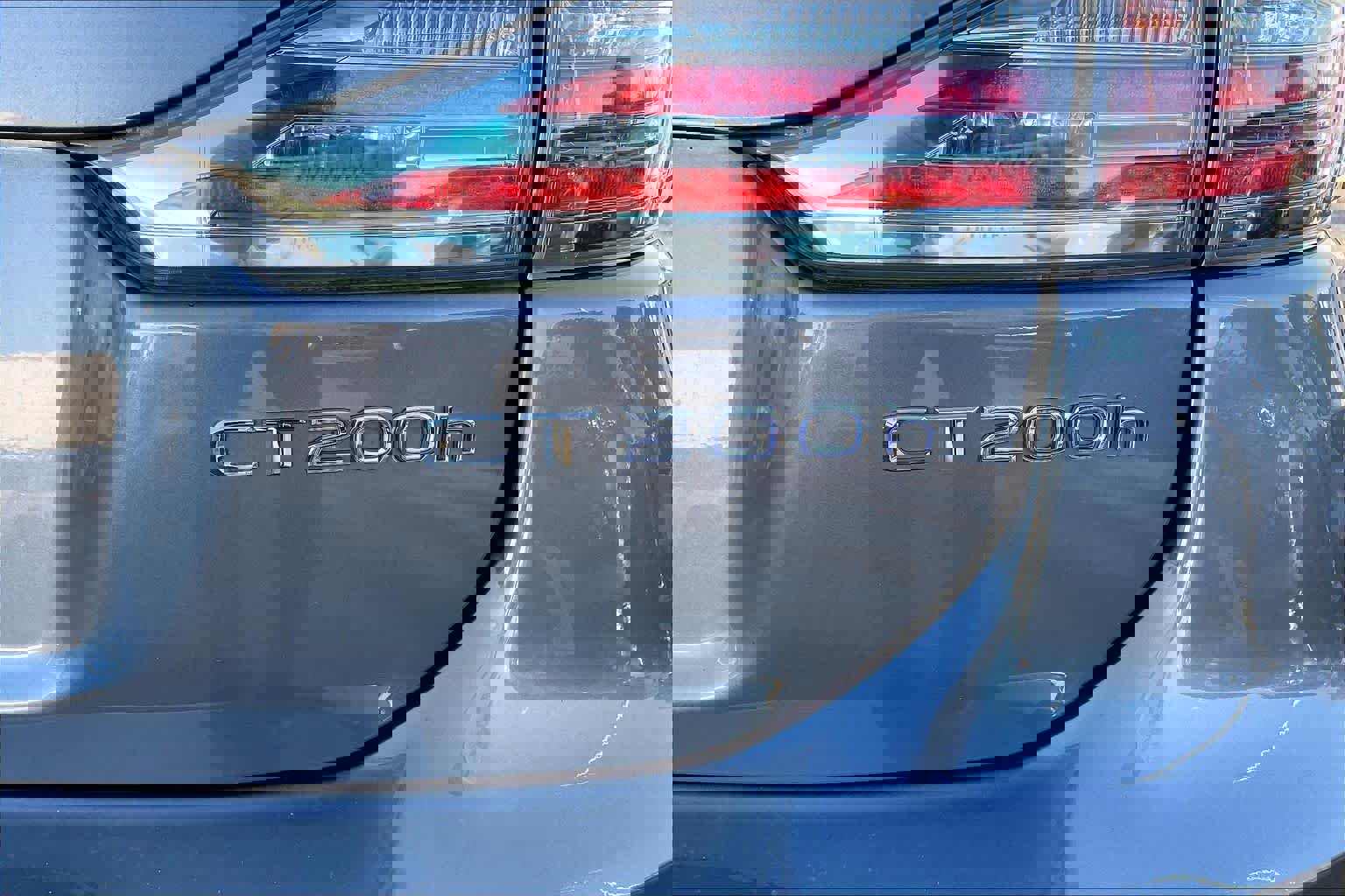 Used 2017 Lexus CT 200h image 11