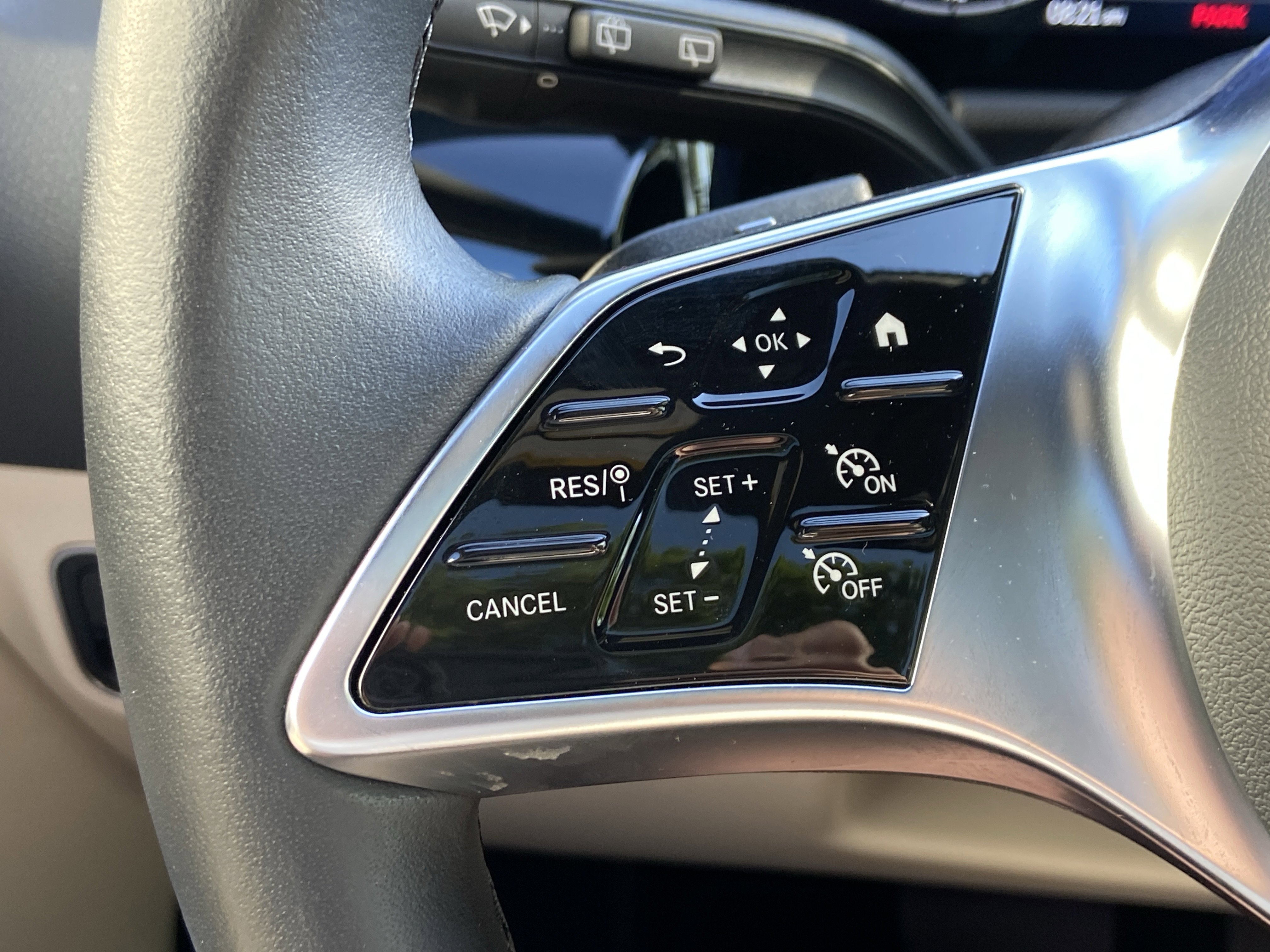 Certified 2025 Mercedes-Benz GLA 250 image 27