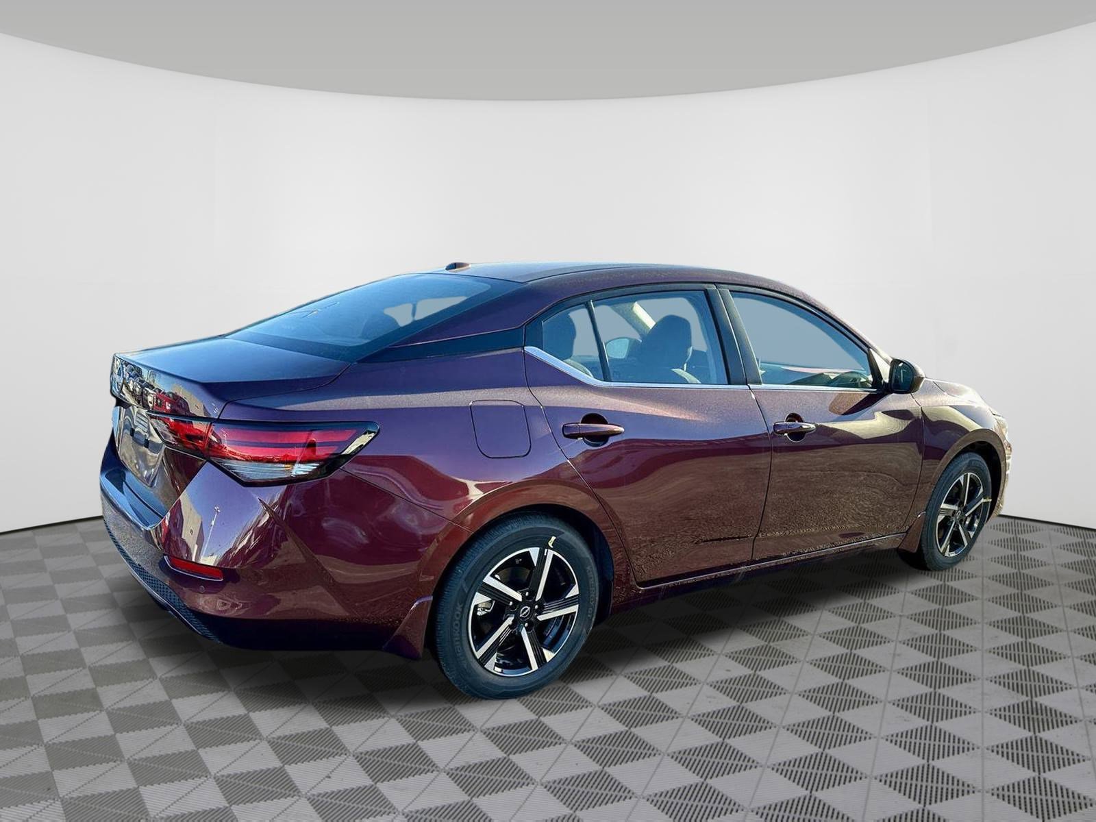 Used 2025 Nissan Sentra SV w/ All-Weather Package image 7