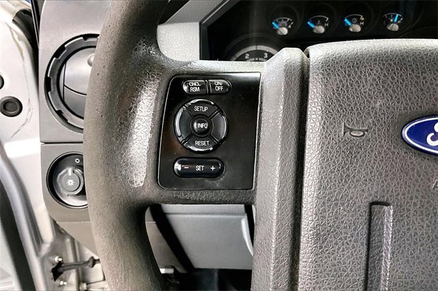 Used 2015 Ford F550 4x4 Regular Cab Super Duty image 10
