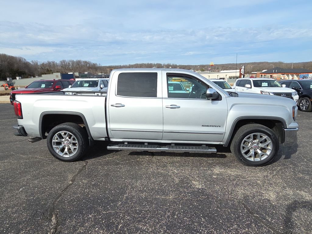 Used 2018 GMC Sierra 1500 SLT w/ SLT Premium Package image 10