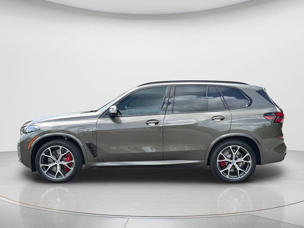 Certified 2026 BMW X5 xDrive50e w/ M Sport Package AWD/4WD image 5