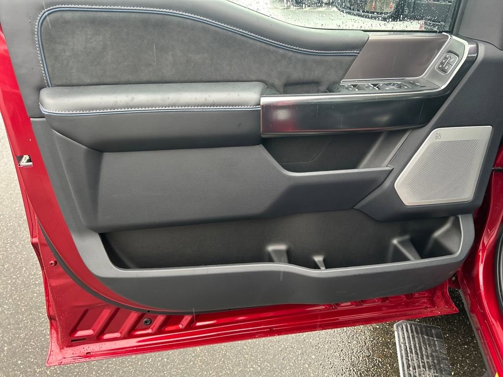 New 2026 Ford F450 Platinum w/ FX4 Off-Road Package image 14