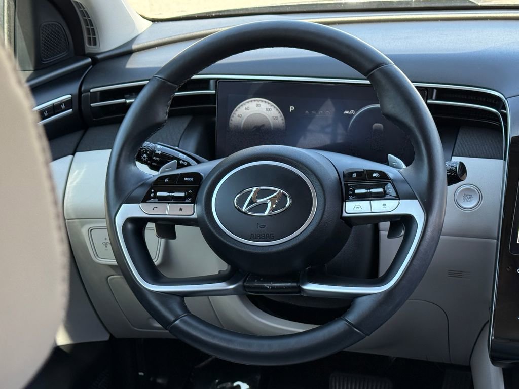 Used 2023 Hyundai Tucson Limited image 19