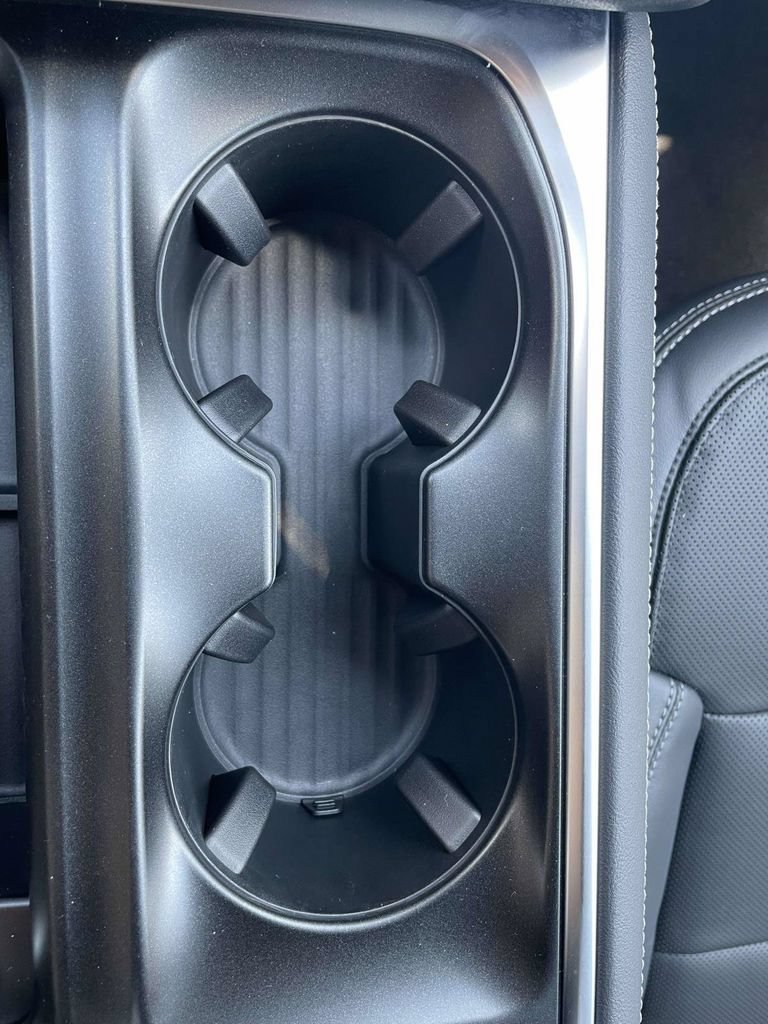 New 2026 Ford Expedition Platinum w/ Stealth Appearance Package AWD/4WD image 18