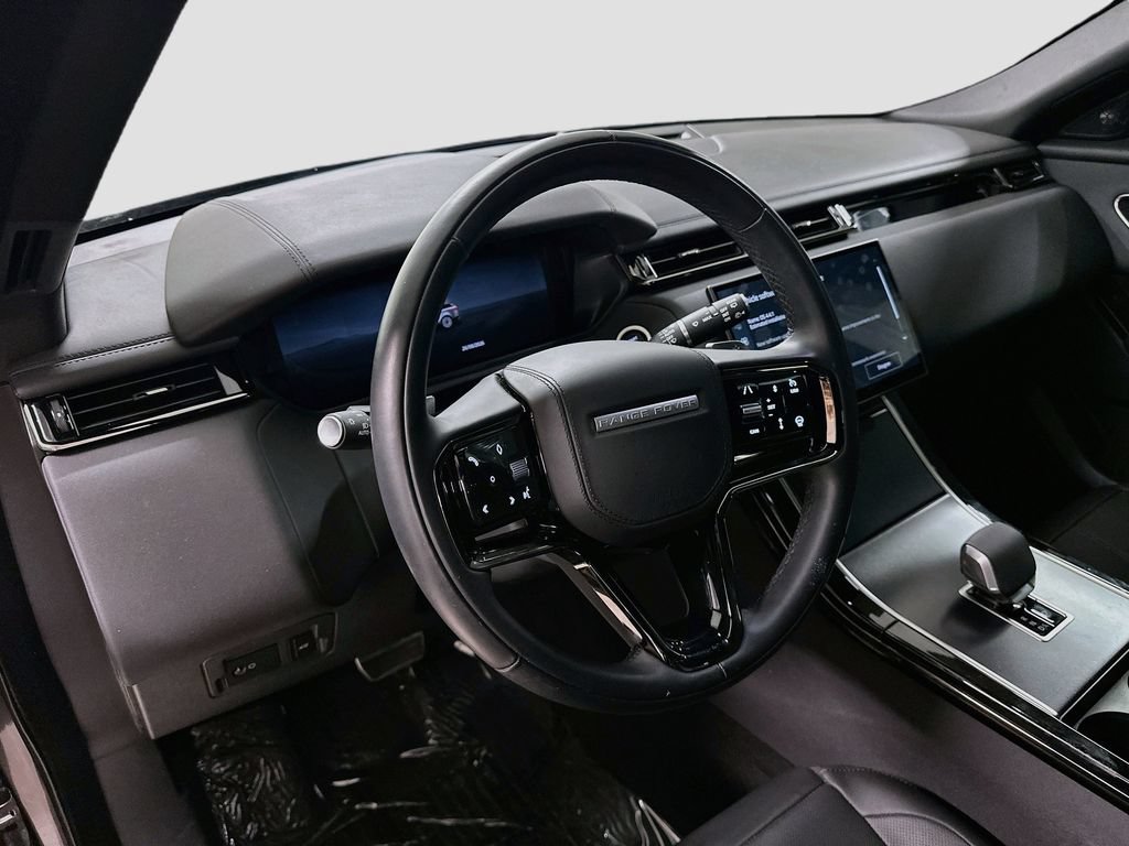 Used 2026 Land Rover Range Rover Velar Dynamic SE AWD/4WD image 4