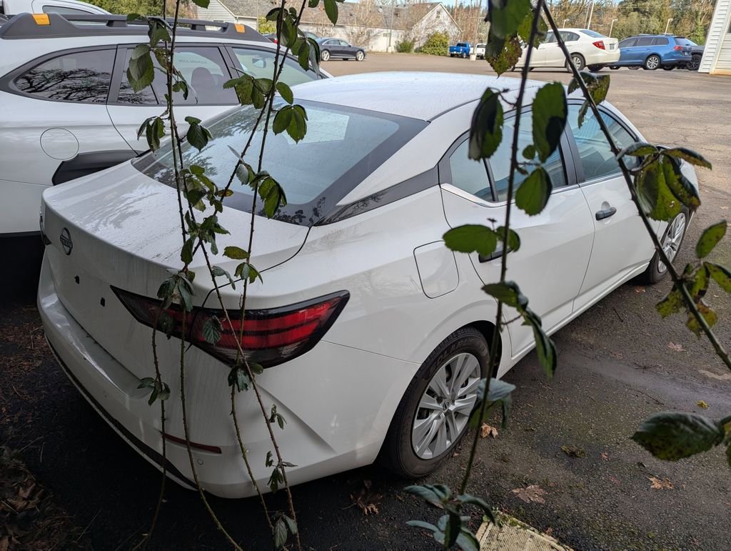 Used 2024 Nissan Sentra S image 5