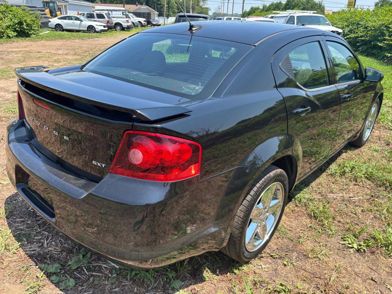 Used 2012 Dodge Avenger SXT Plus FWD image 5