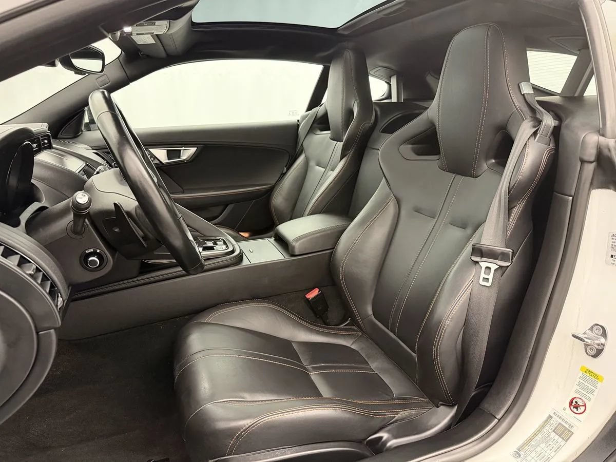 Used 2016 Jaguar F-TYPE S RWD image 10