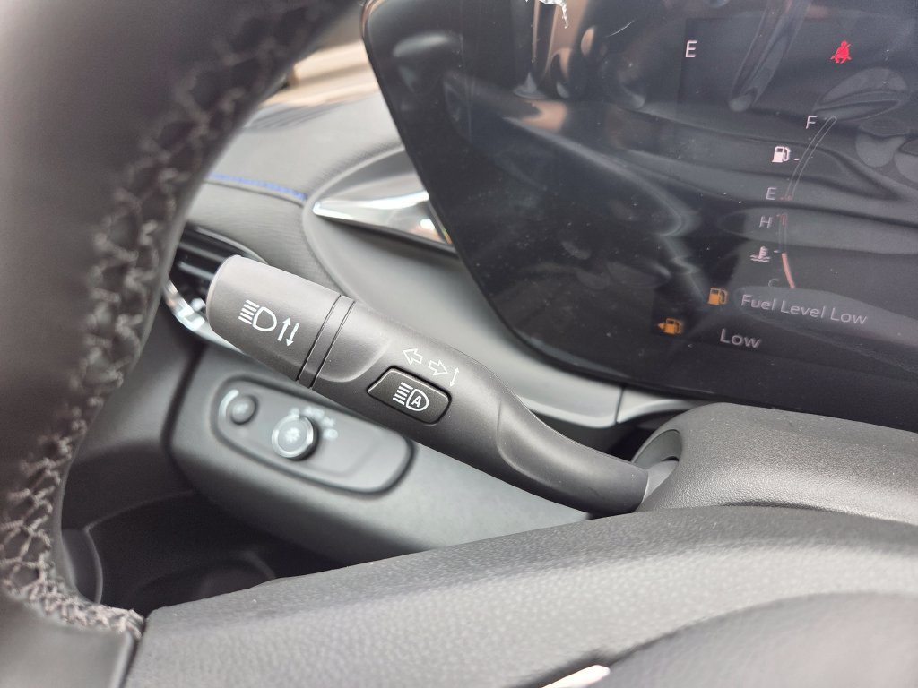 New 2026 Buick Envista Sport Touring w/ Convenience I Package FWD image 21