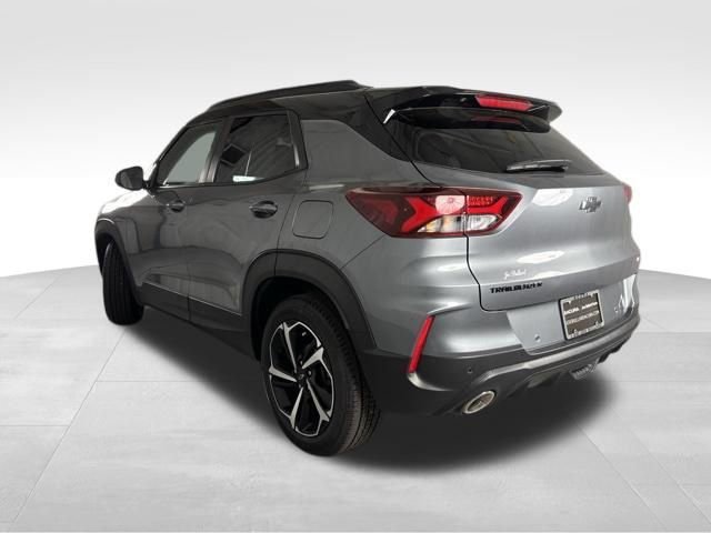 Used 2022 Chevrolet TrailBlazer RS w/ Technology Package image 5