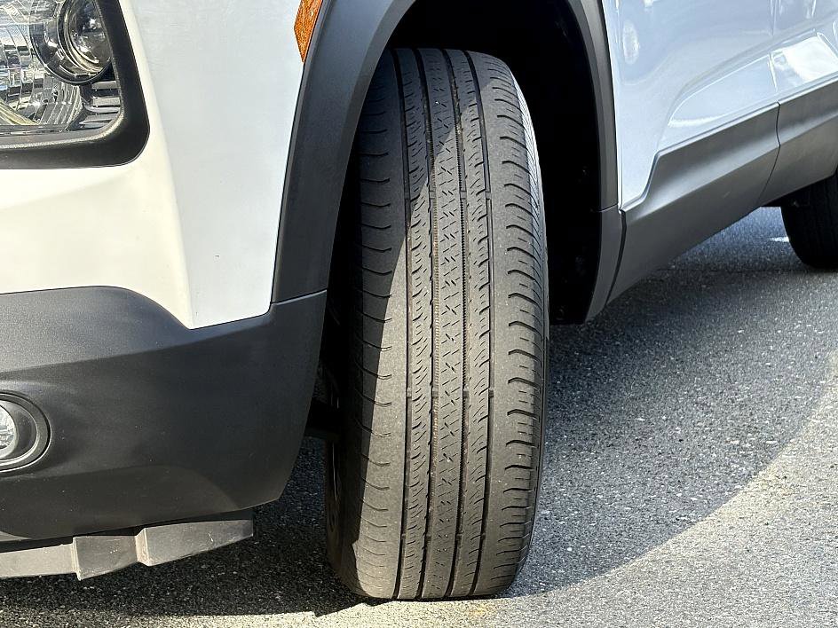 Used 2023 Chevrolet TrailBlazer LT image 28