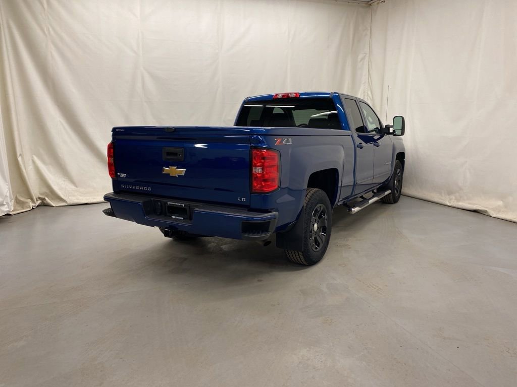 Used 2019 Chevrolet Silverado 1500 LT w/ All Star Edition image 6