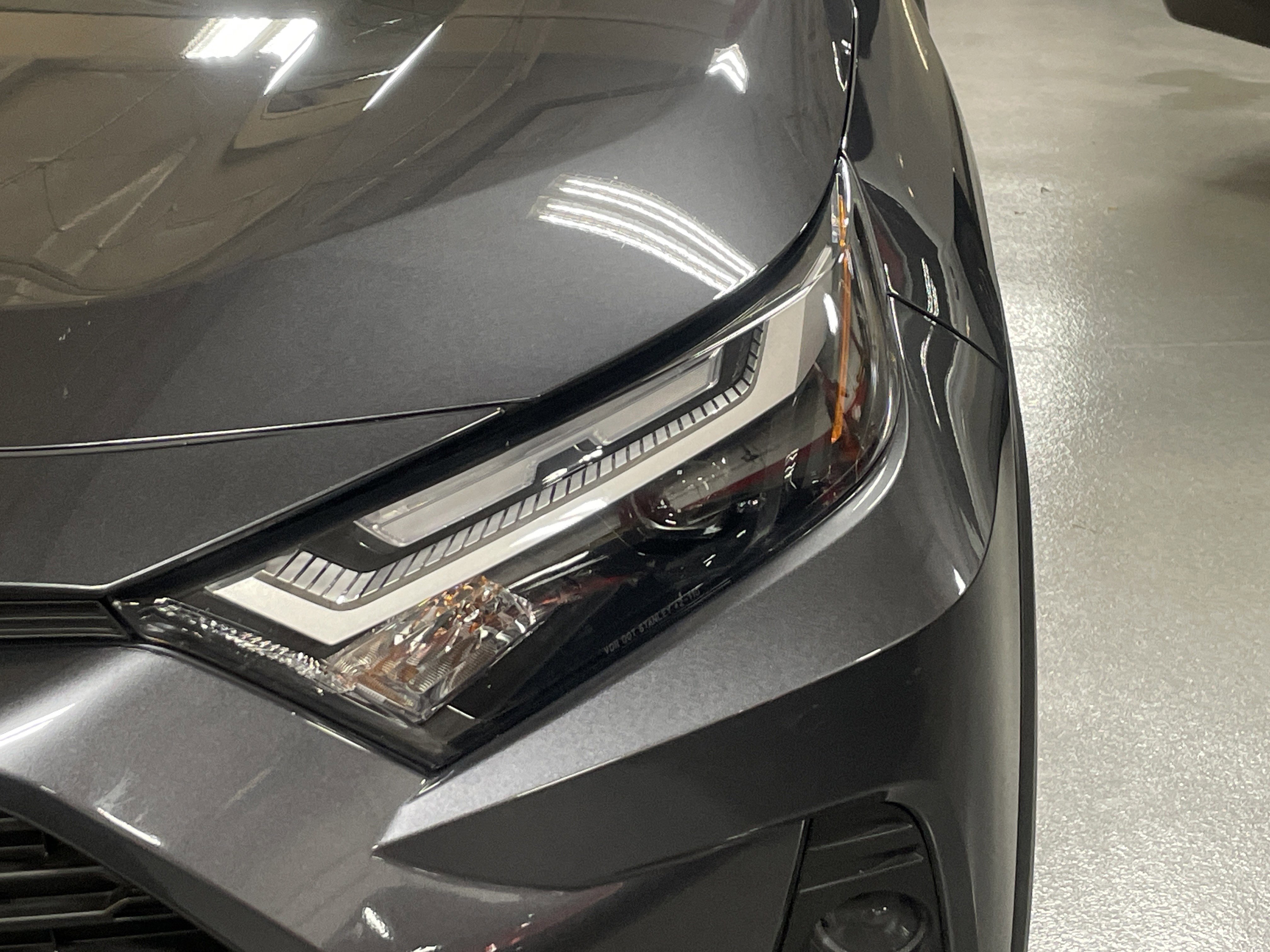 Used 2025 Toyota RAV4 XLE image 6