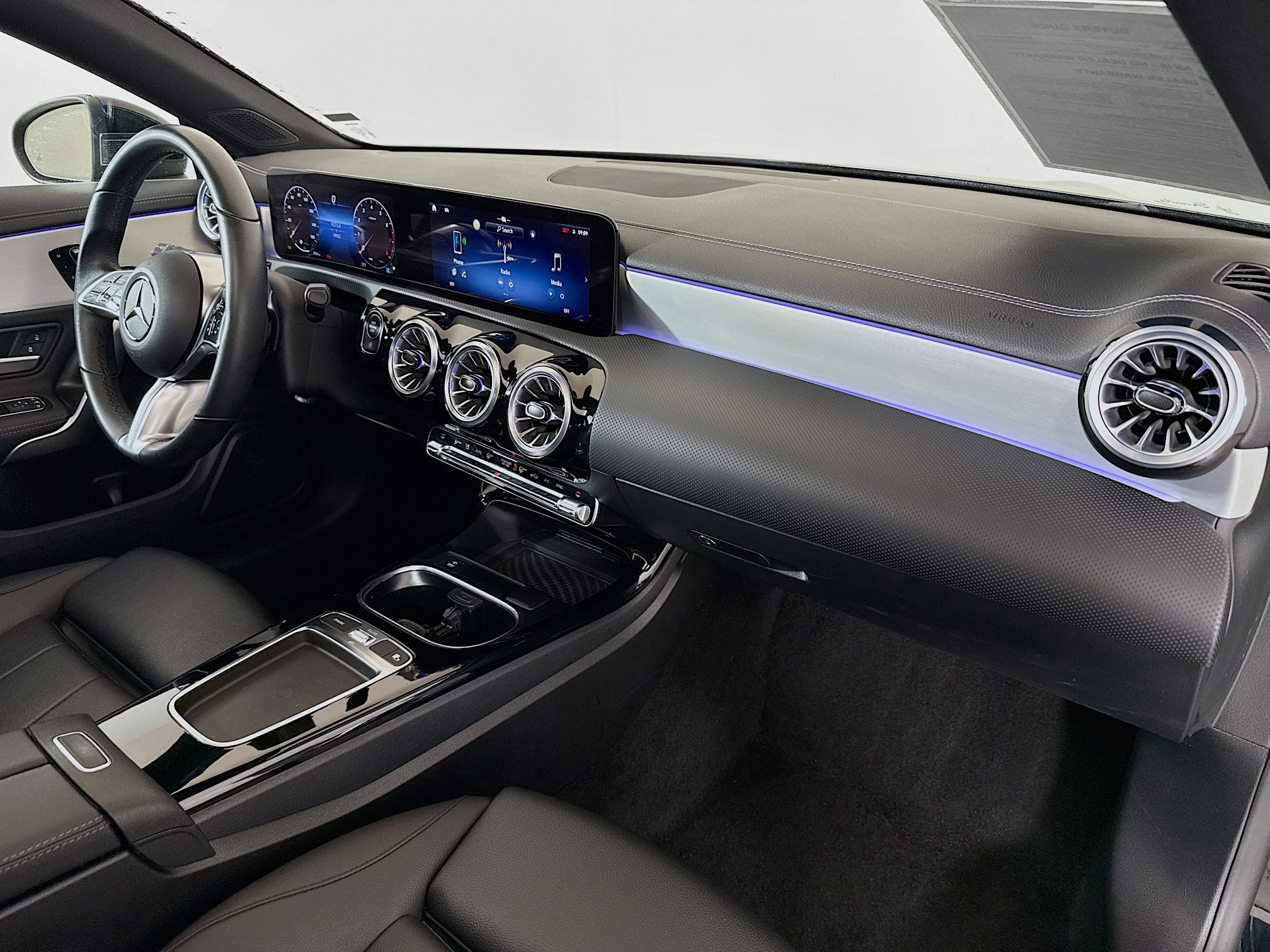 Used 2025 Mercedes-Benz CLA 250 image 26