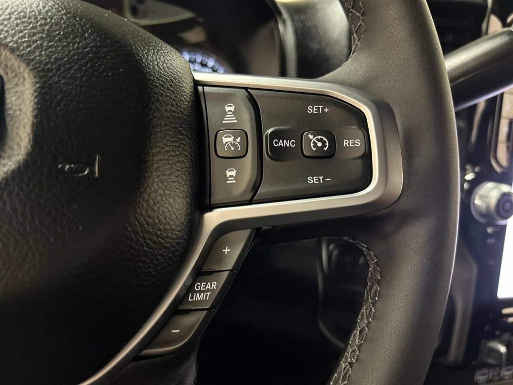 Used 2025 RAM 3500 Big Horn AWD/4WD image 22