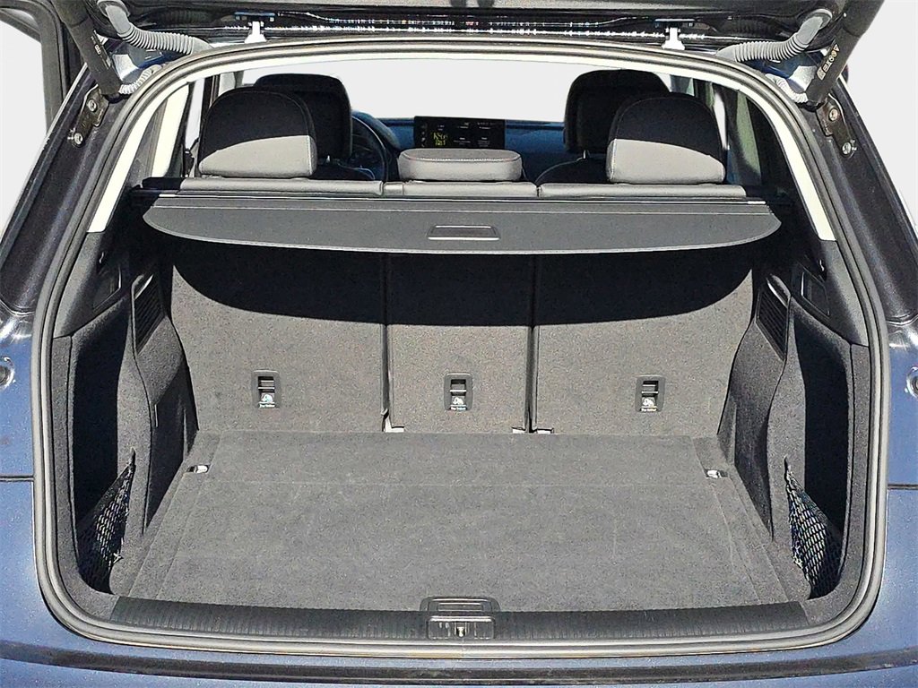Certified 2023 Audi Q5 2.0T Premium w/ Convenience Package image 12