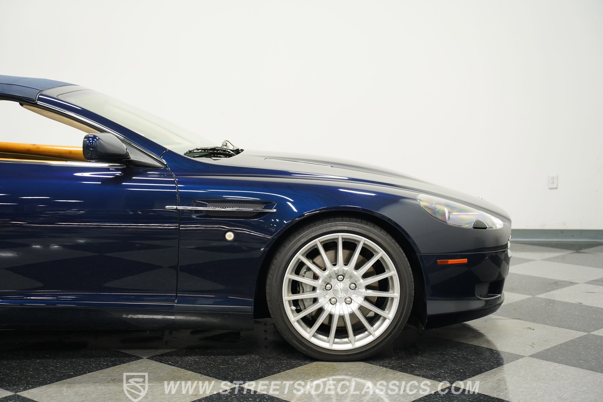 Used 2007 Aston Martin DB9 Volante image 29