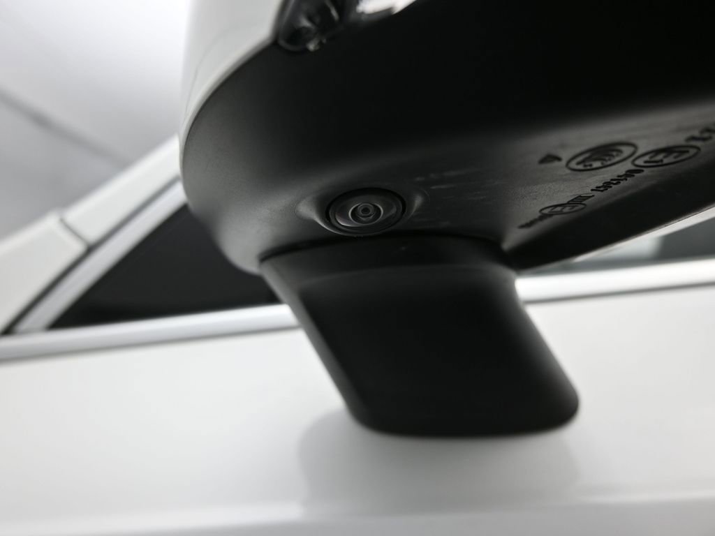 Used 2025 Volvo XC90 B5 Plus image 45