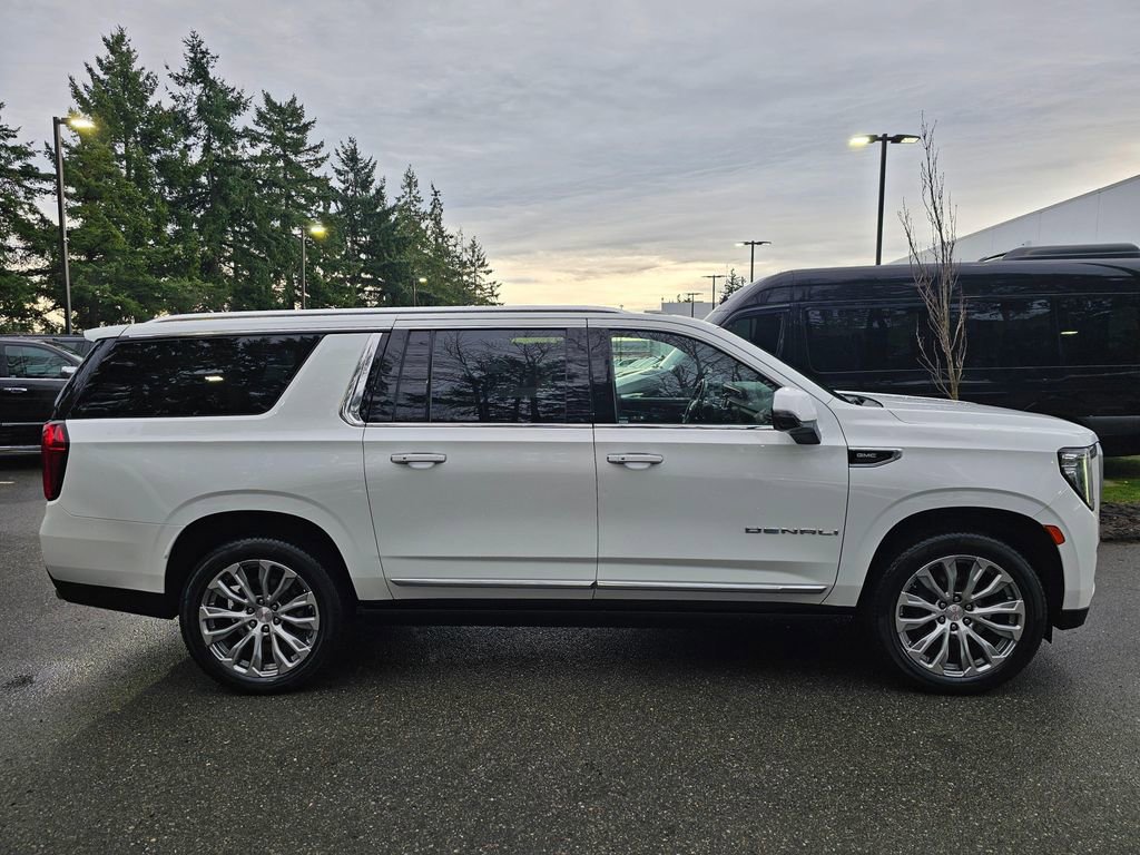 Used 2022 GMC Yukon XL Denali w/ Max Trailering Package image 6