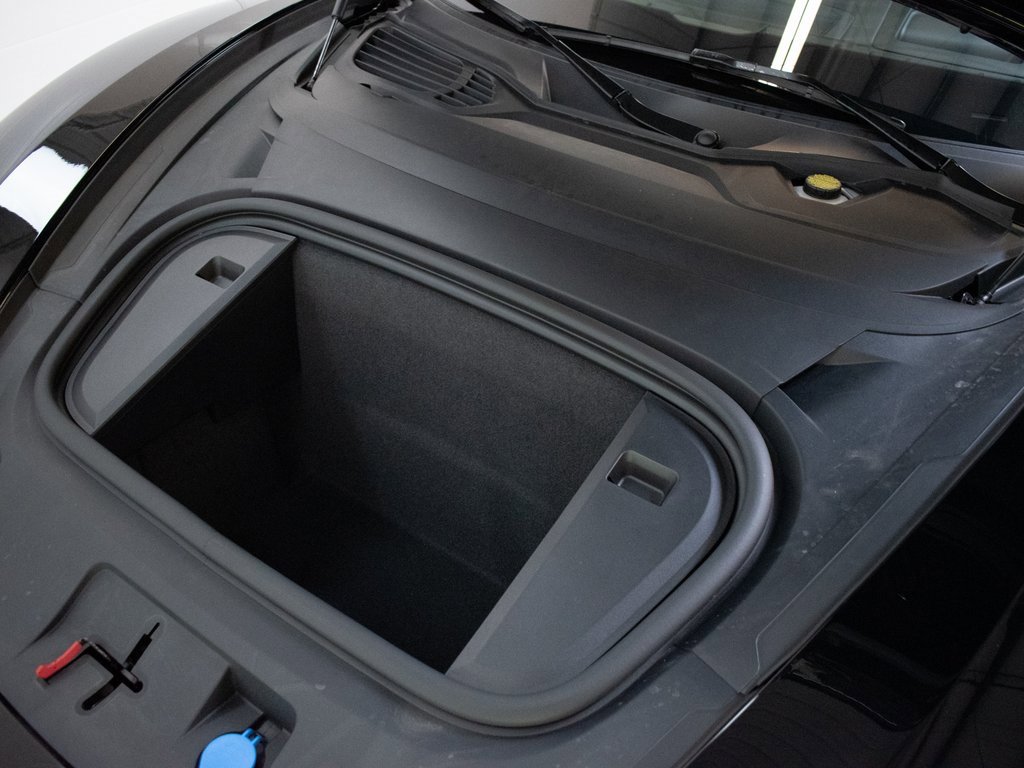 New 2025 Porsche Taycan image 18