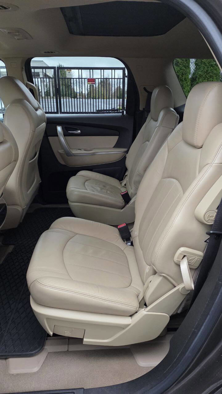 Used 2010 GMC Acadia SLT image 10