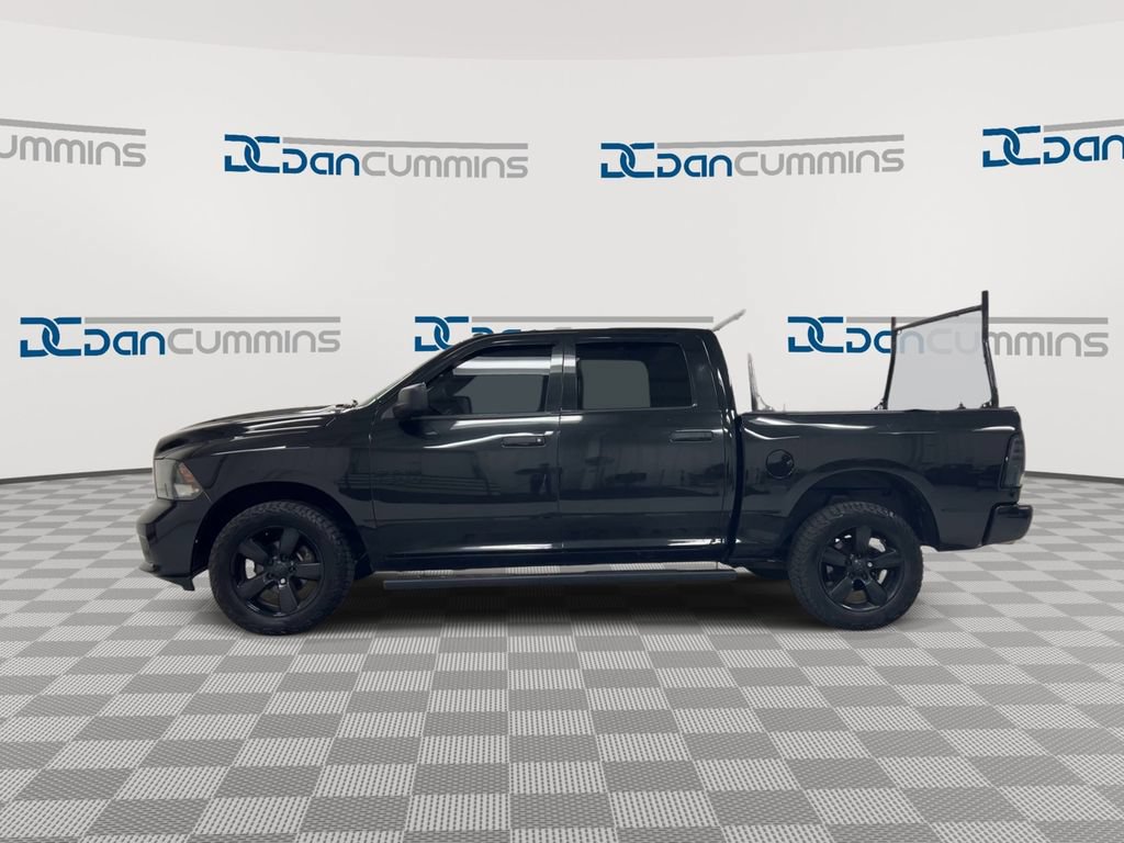Used 2016 RAM 1500 Express w/ Black Ram 1500 Express Group AWD/4WD image 5