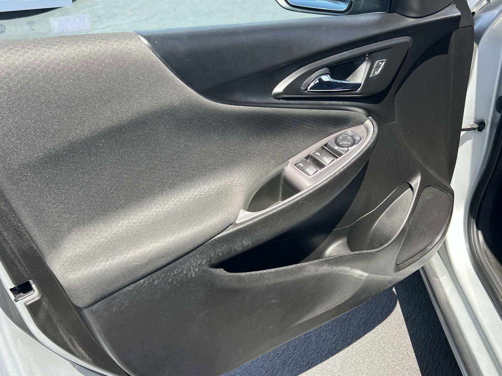 Used 2021 Chevrolet Malibu LS FWD image 6