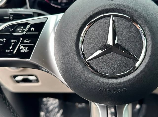 New 2026 Mercedes-Benz C 300 4MATIC Sedan image 19