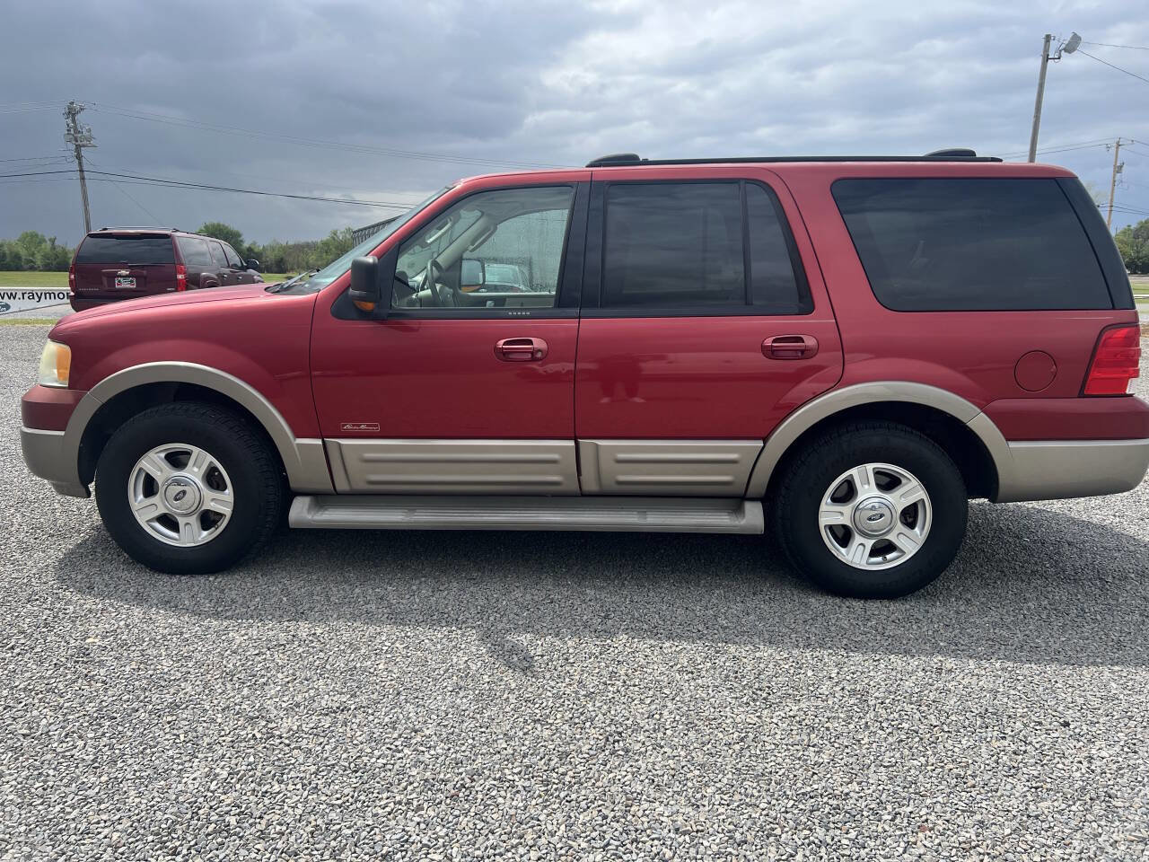 Used 2004 Ford Expedition Eddie Bauer image 3