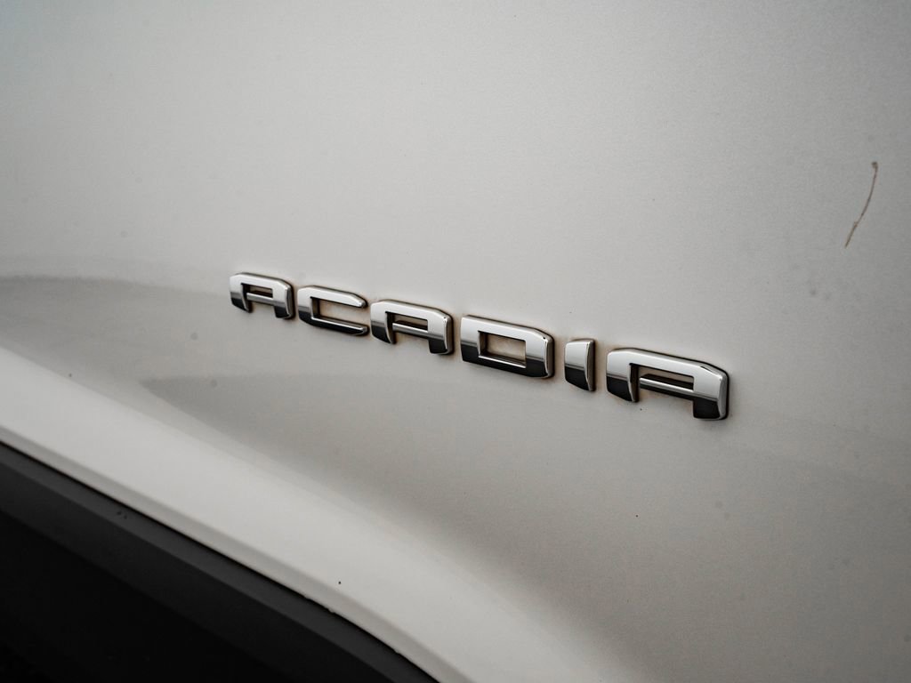 Used 2020 GMC Acadia SLT FWD image 15