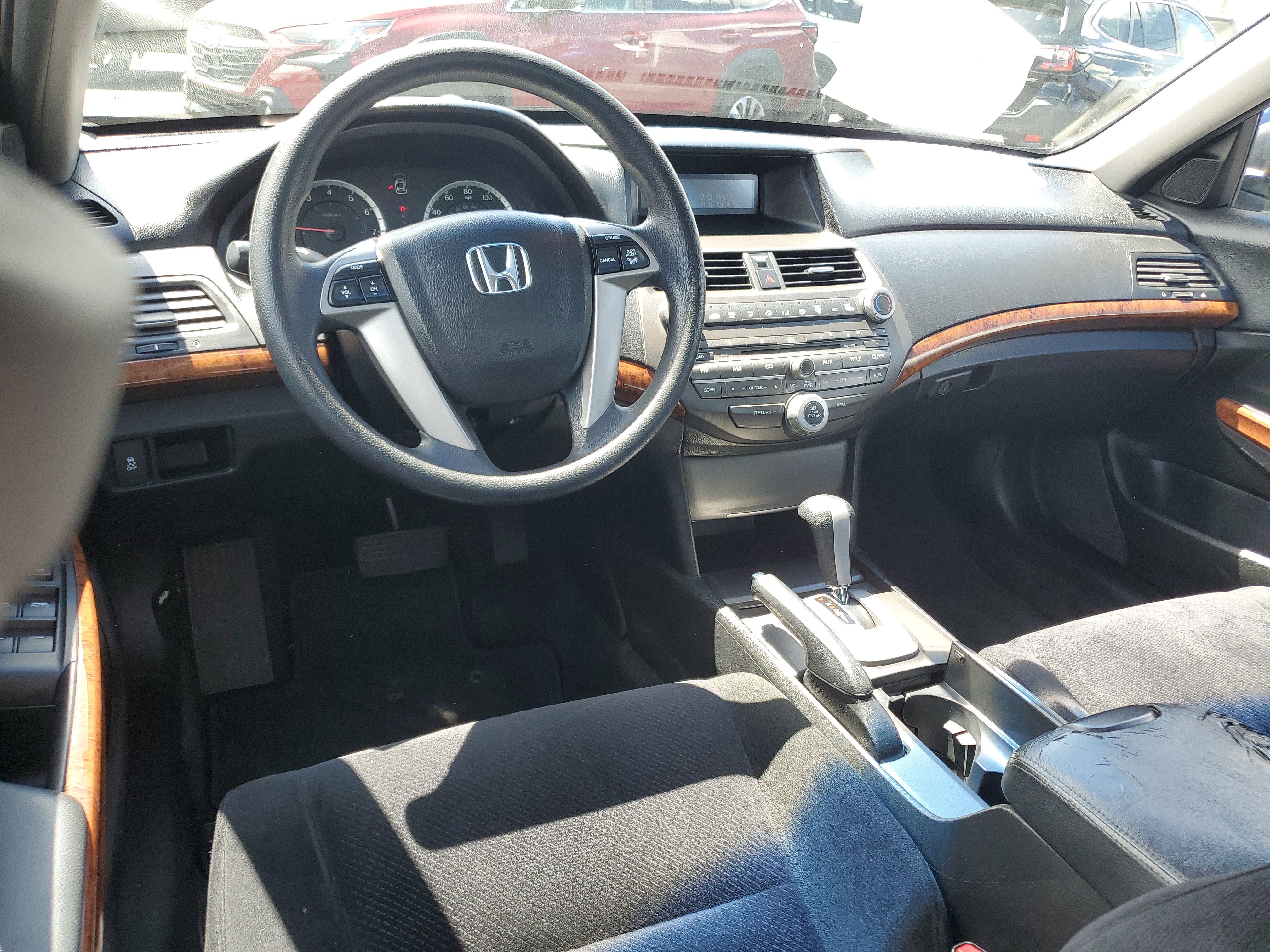 Used 2012 Honda Accord EX image 8