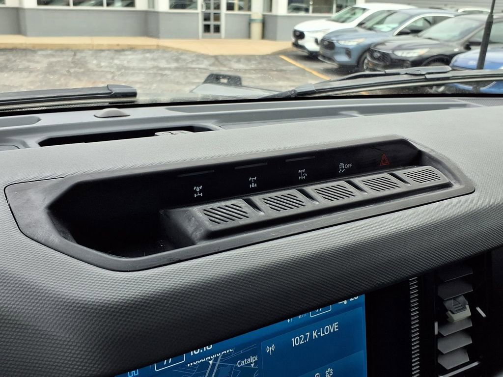 Used 2022 Ford Bronco Big Bend w/ Sasquatch Package image 9