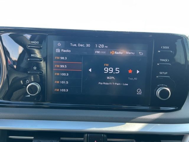 Used 2023 Kia K5 LXS image 19