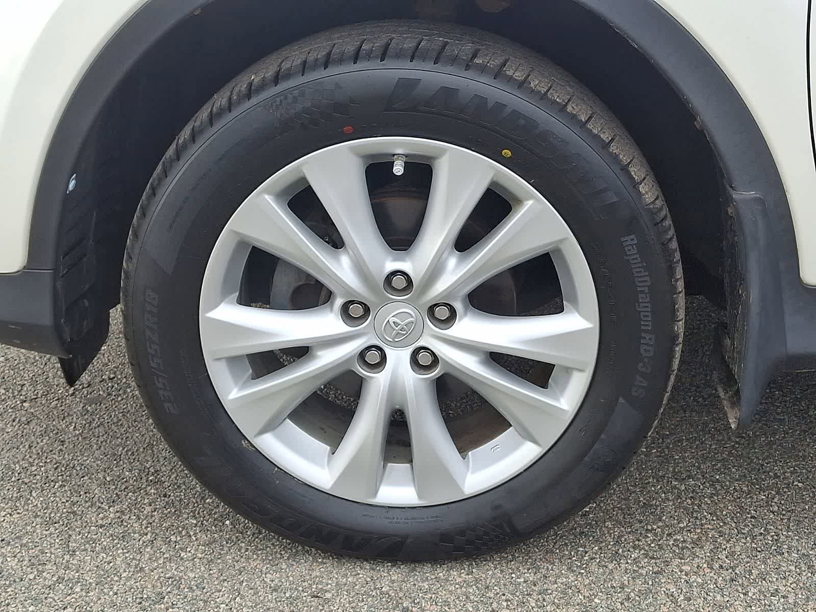 Used 2013 Toyota RAV4 Limited AWD/4WD image 10