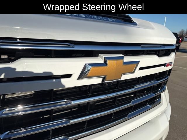 Certified 2025 Chevrolet Silverado 3500 LTZ w/ Z71 Chrome Sport Edition image 26
