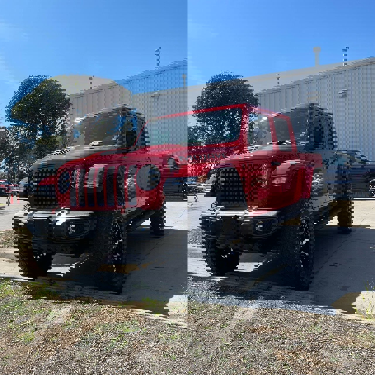 Used 2023 Jeep Gladiator Mojave w/ Cold Weather Group