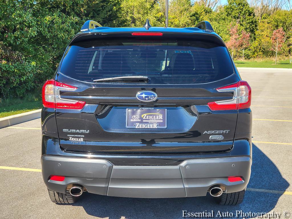 Used 2023 Subaru Ascent Onyx Edition AWD/4WD image 5