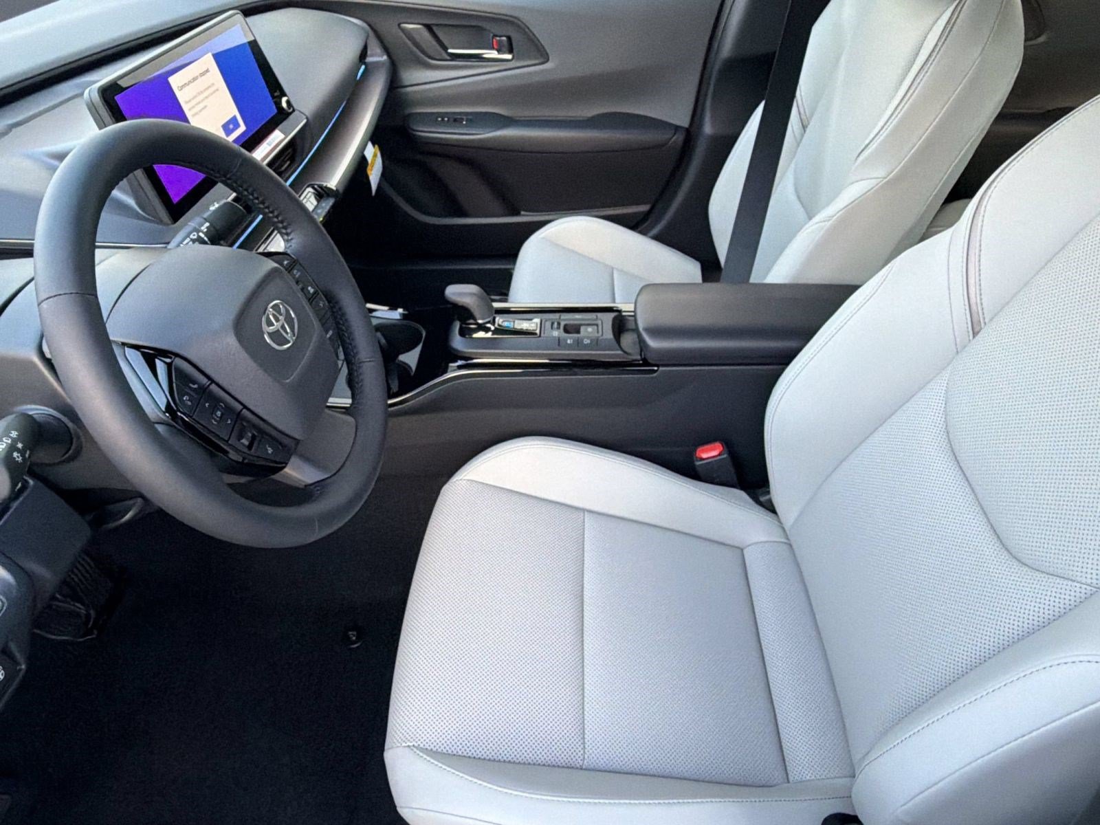 New 2027 Toyota Prius Limited w/ Limited Premium Package FWD image 6