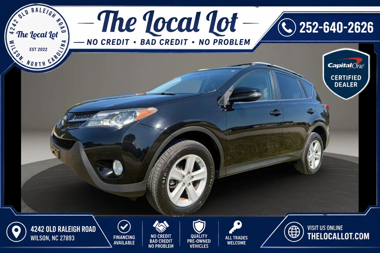 Used 2014 Toyota RAV4 XLE AWD/4WD image 1
