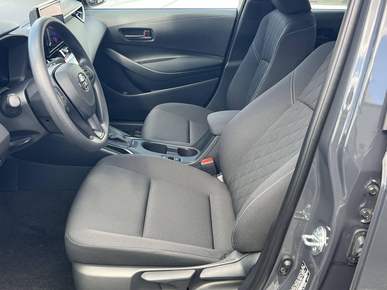 New 2027 Toyota Corolla LE FWD image 7