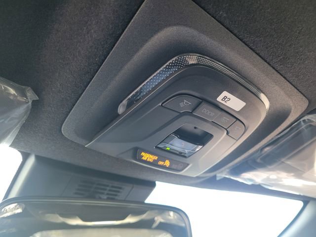 Used 2026 Toyota Corolla SE FWD image 27